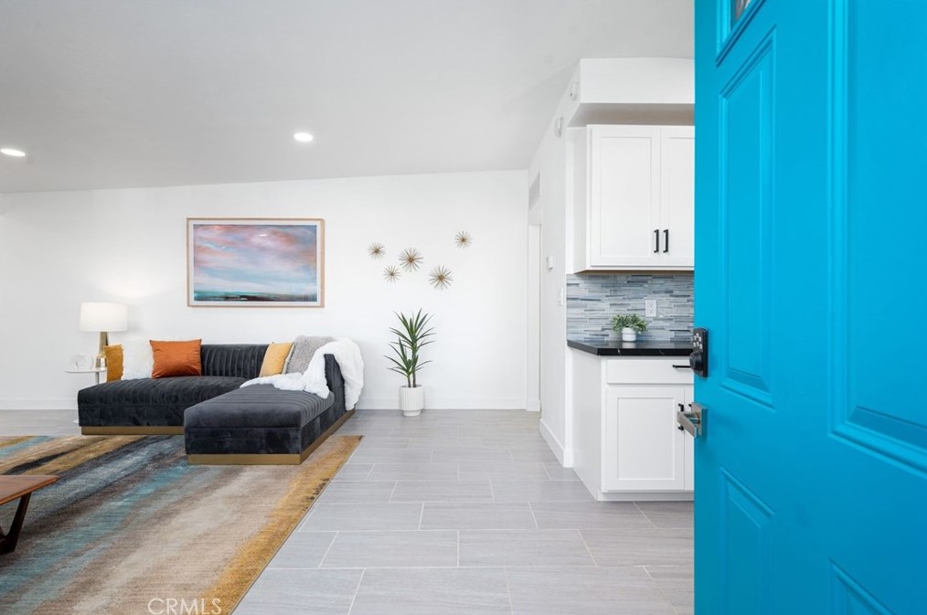 38855 Paradise Way, Cathedral City CA  92234-2356 exterior