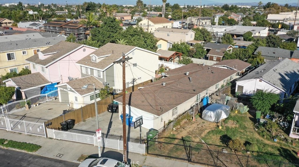 11114 Willow Brook Ave, Los Angeles, CA 90059