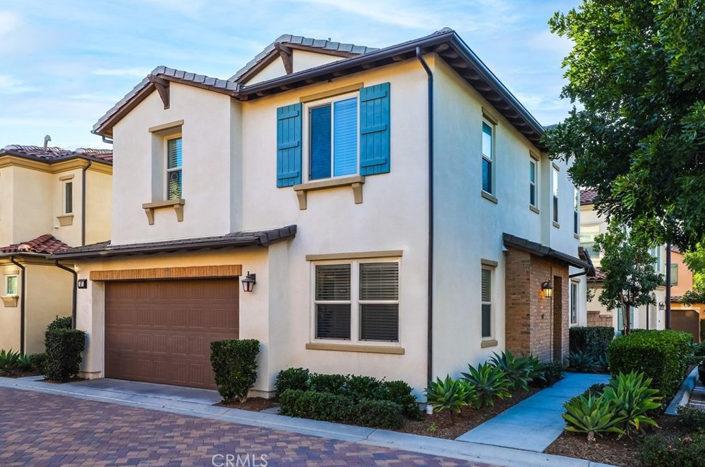 57 Clover, El Toro, CA 92630