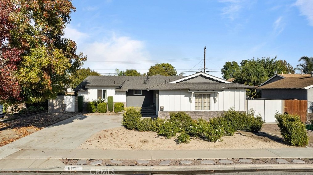 6171 Choctaw Dr, Westminster, CA 92683-2077
