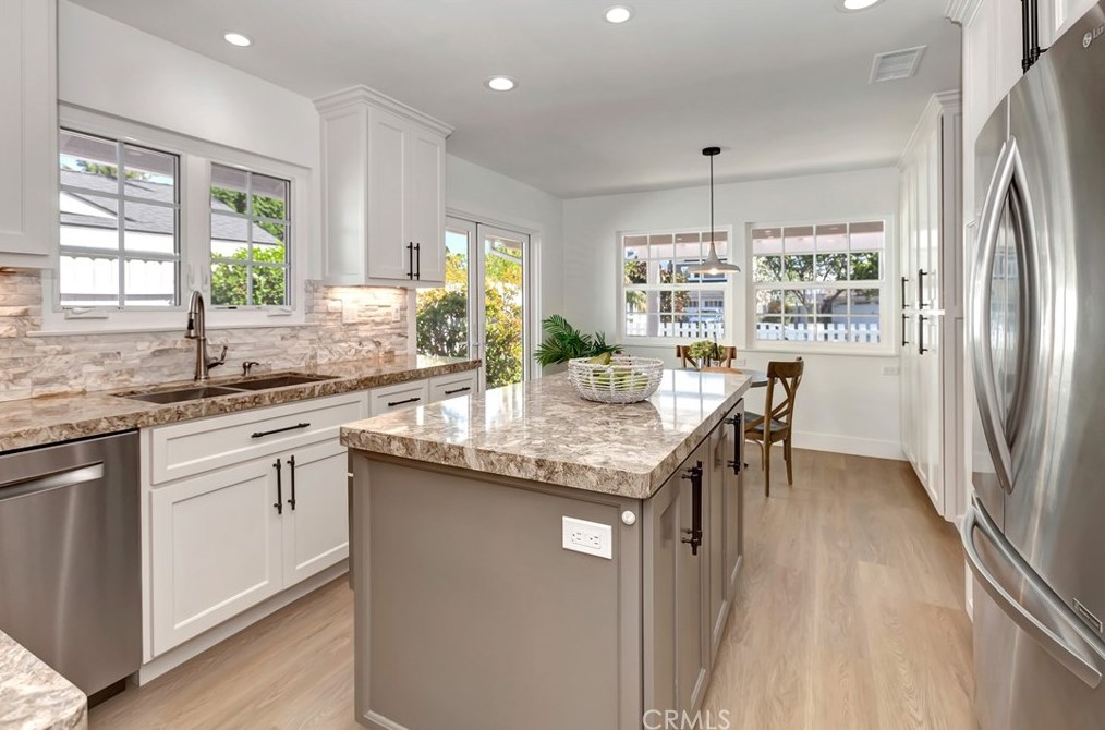 24545 Los Serranos Dr, Laguna Beach CA  92677-2141 exterior