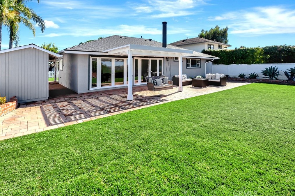 24545 Los Serranos Dr, Laguna Beach CA  92677-2141 exterior