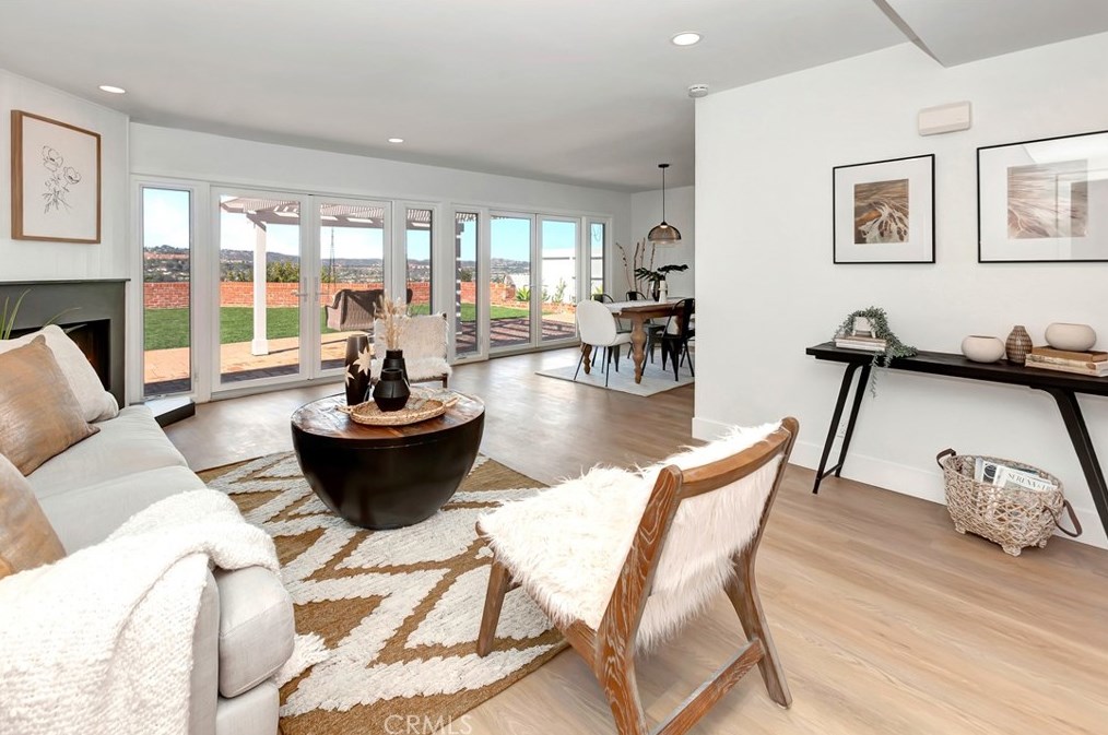 24545 Los Serranos Dr, Laguna Beach CA  92677-2141 exterior
