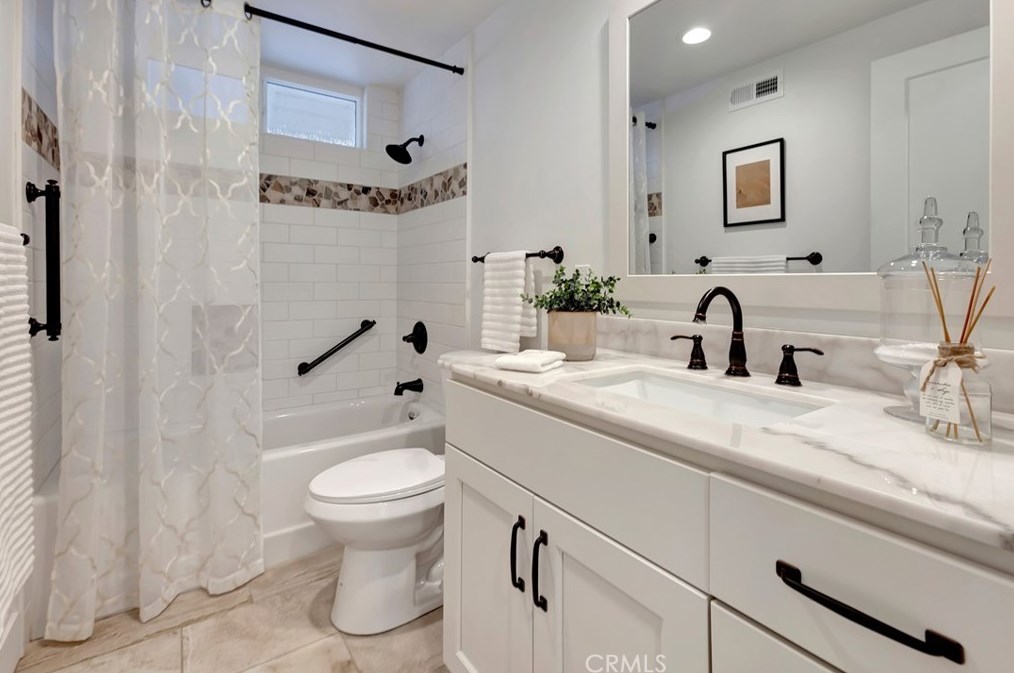 24545 Los Serranos Dr, Laguna Beach CA  92677-2141 exterior