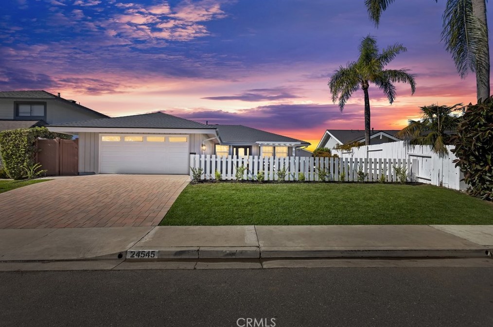 24545 Los Serranos Dr, Laguna Beach CA  92677-2141 exterior