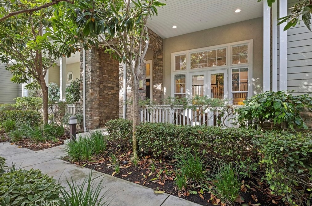 6262 Seabourne Dr, Huntington Beach, CA 92648-7523