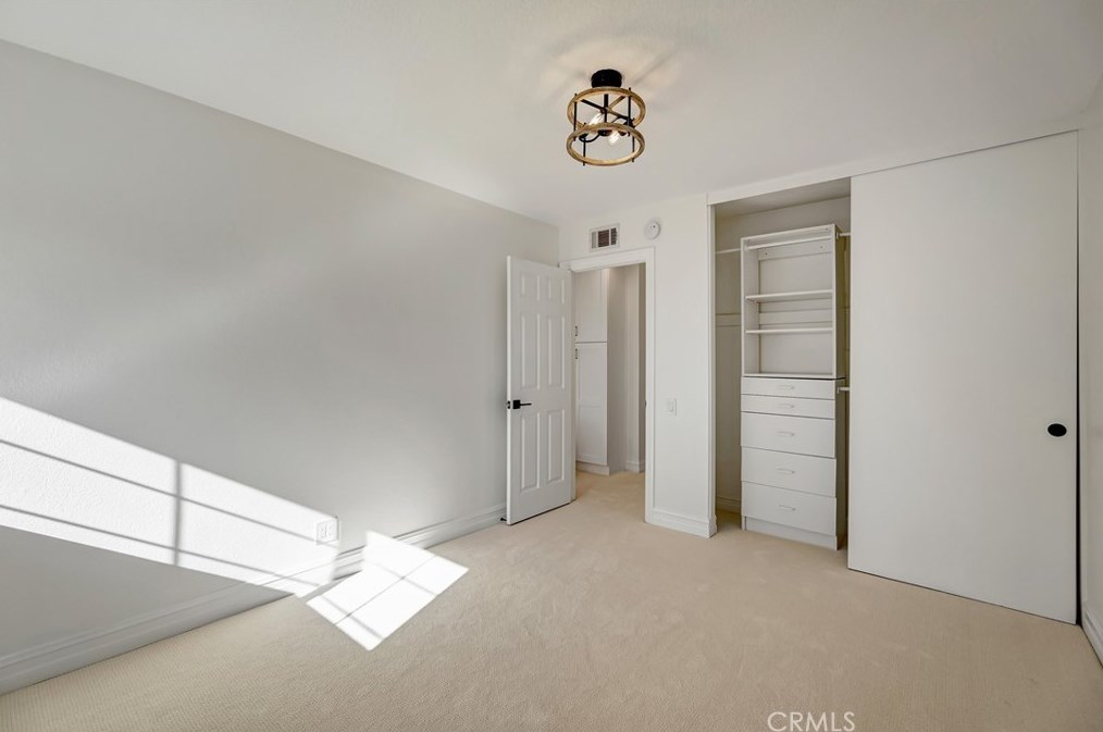 26121 Sally Dr, El Toro CA  92630-5540 exterior