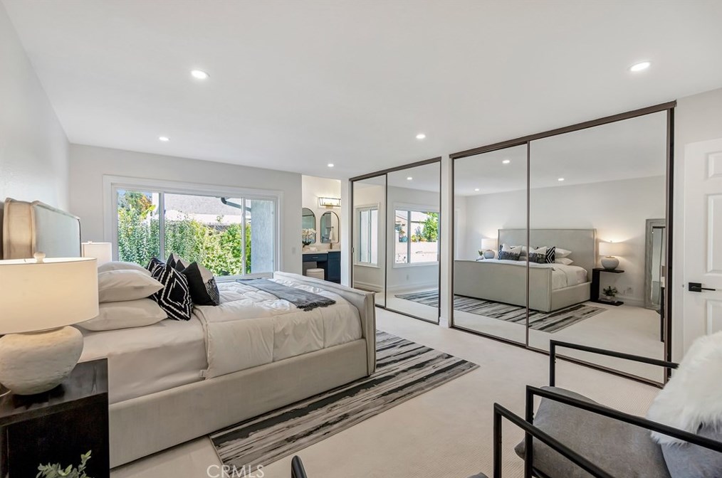 26121 Sally Dr, El Toro CA  92630-5540 exterior