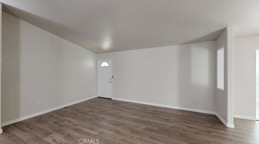 84 Seville, Tustin CA 92780-5958 exterior