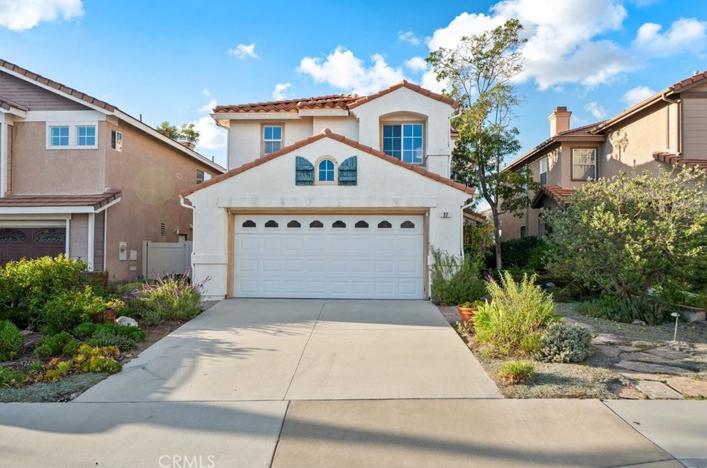 27 Lunette Ave, El Toro, CA 92610