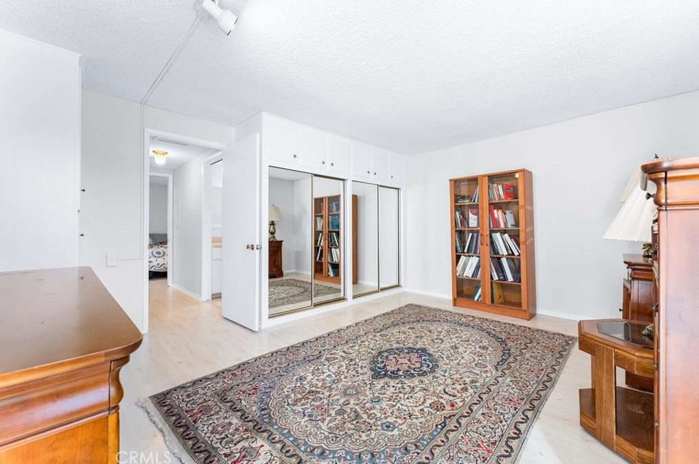 494 Calle Cadiz, Laguna Beach CA  92637-8905 exterior