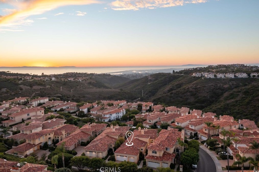 3 Beach Pine Dr, Newport Beach, CA 92657