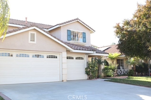 13443 Placid Hill Dr, Corona, CA 92883-8929