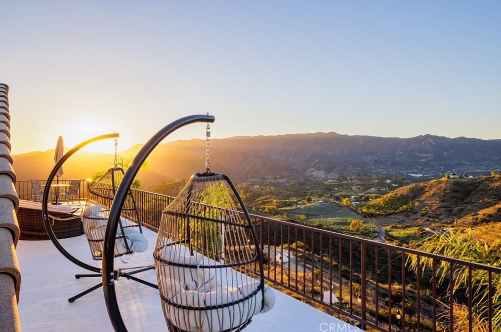 2375 Daily Dr, Fallbrook CA  92028-9101 exterior