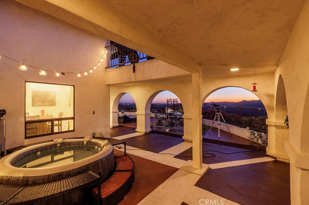 2375 Daily Dr, Fallbrook CA  92028-9101 exterior