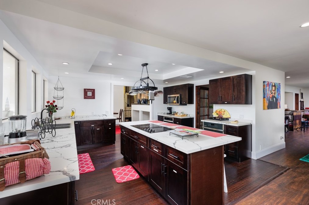 2375 Daily Dr, Fallbrook CA  92028-9101 exterior