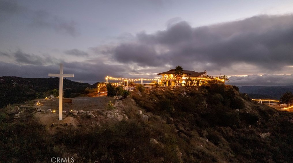 2375 Daily Dr, Fallbrook CA  92028-9101 exterior