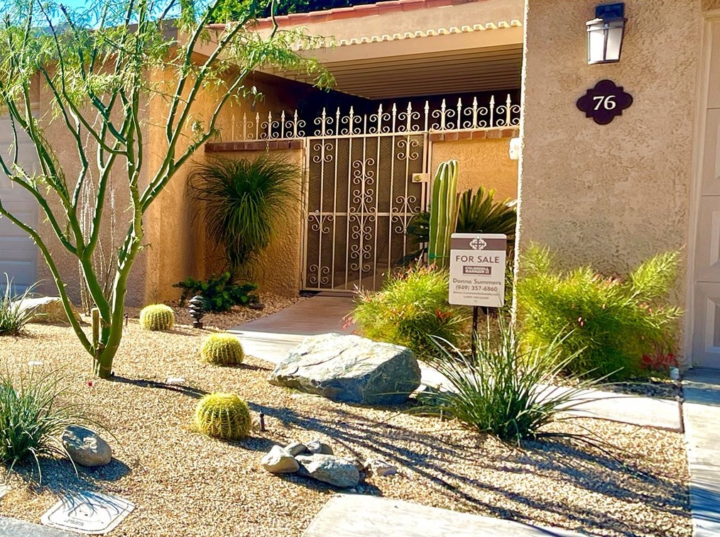76 La Ronda Dr, Rancho Mirage, CA 92270