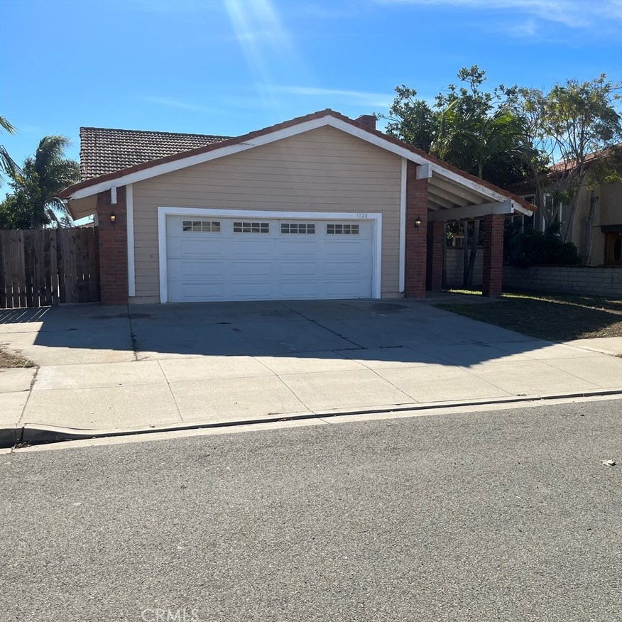 1320 Juneberry Pl, Oxnard, CA 93036