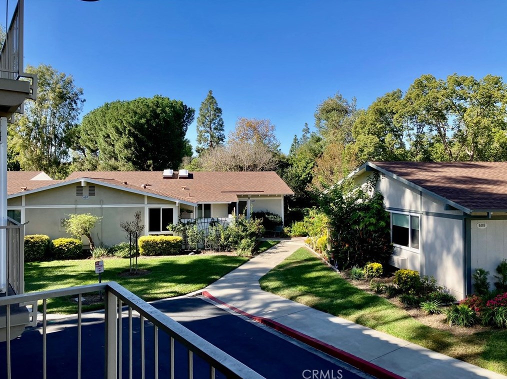 606 Avenida Sevilla, Laguna Beach, CA 92637-4580