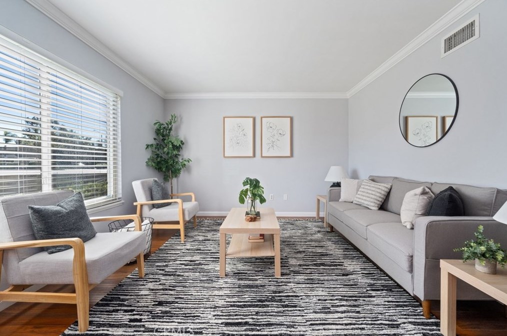 6672 Sun Dr #d, Huntington Beach, CA 92647