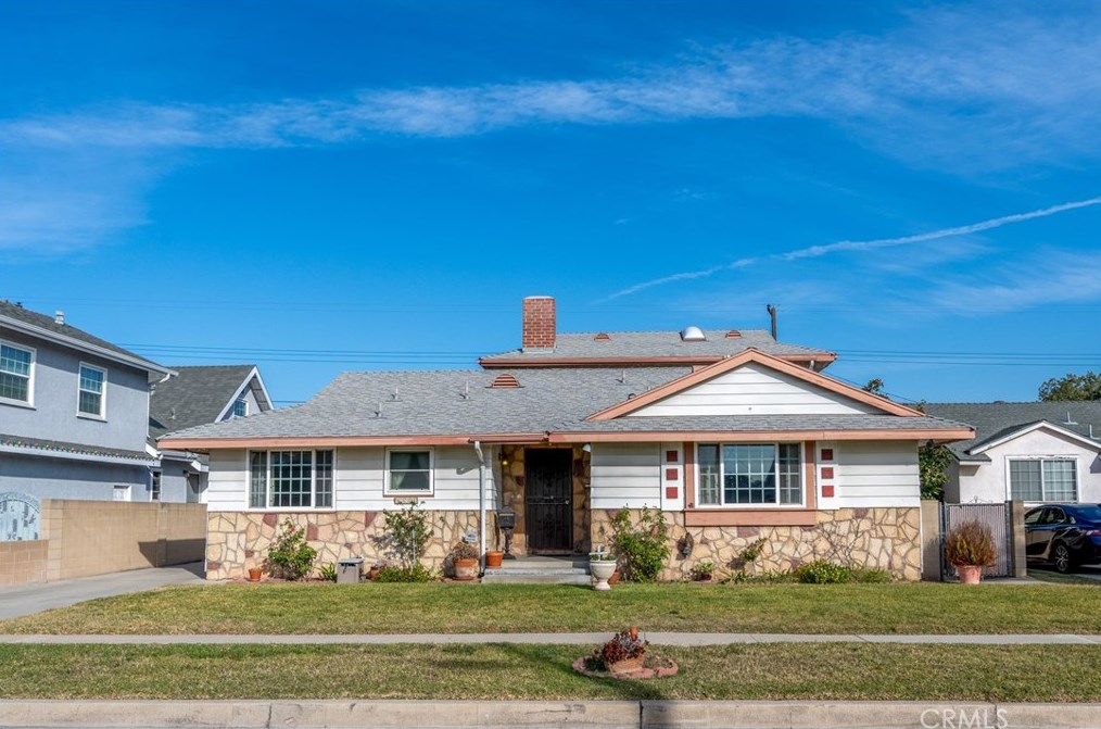 8121 Clover Way, Buena Park, CA 90620