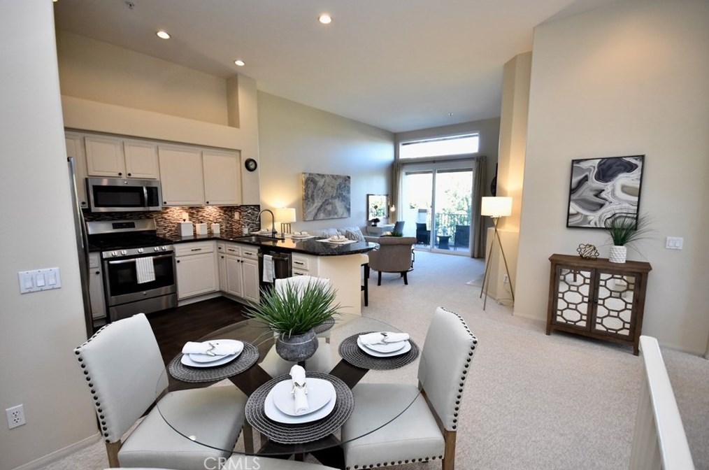 3606 Ladrillo Aisle, Irvine, CA 92606