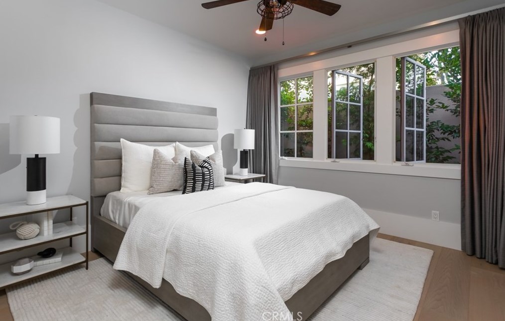 12 Clearview, Newport Beach CA  92657-1518 exterior