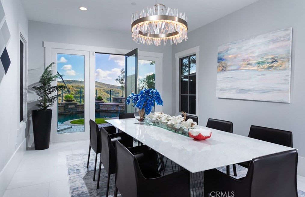 12 Clearview, Newport Beach CA  92657-1518 exterior