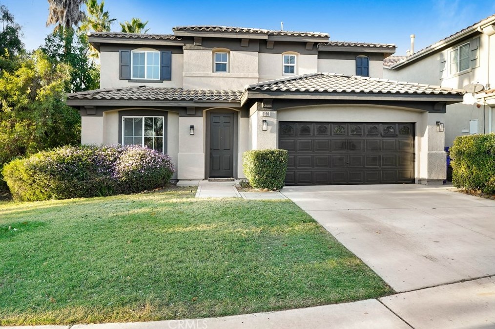 6190 Medinah St, Fontana, CA 92336-5678