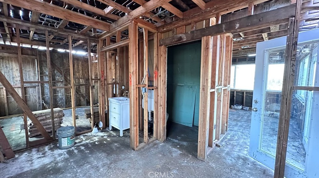 304 Graves Ave, Monterey Park CA  91755-4106 exterior