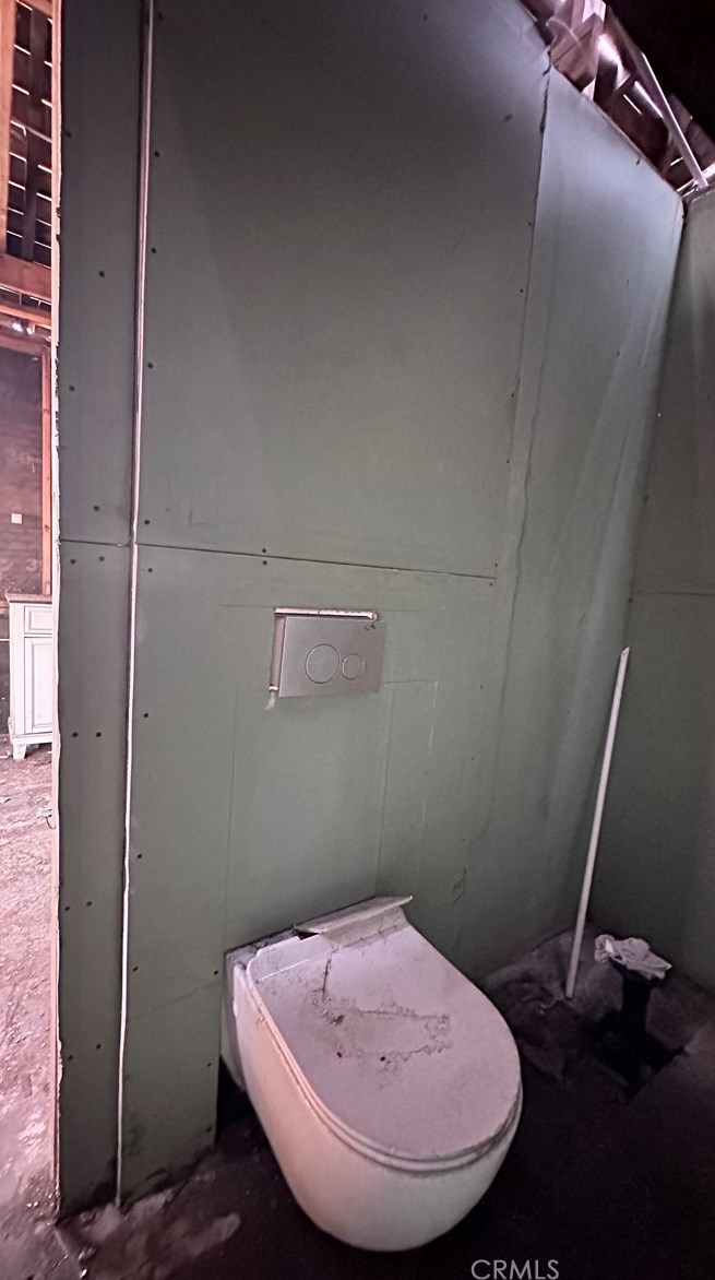 304 Graves Ave, Monterey Park CA  91755-4106 exterior