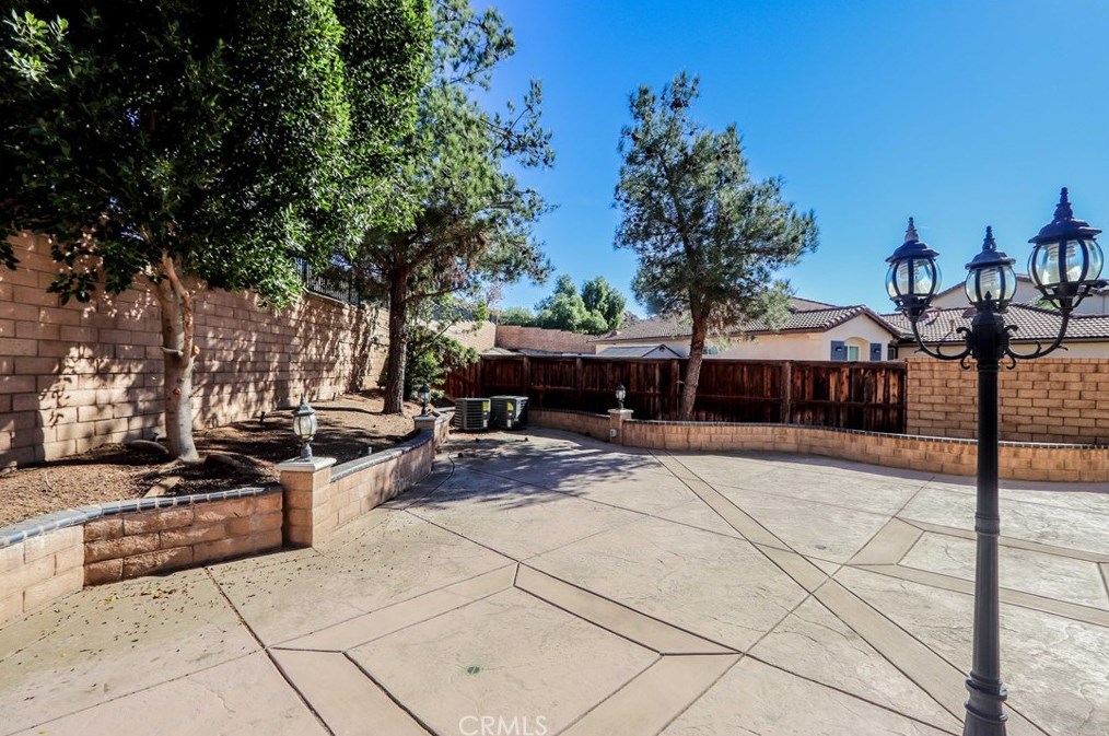 27212 Golden Field Ct, Moreno Valley CA  92555-4539 exterior