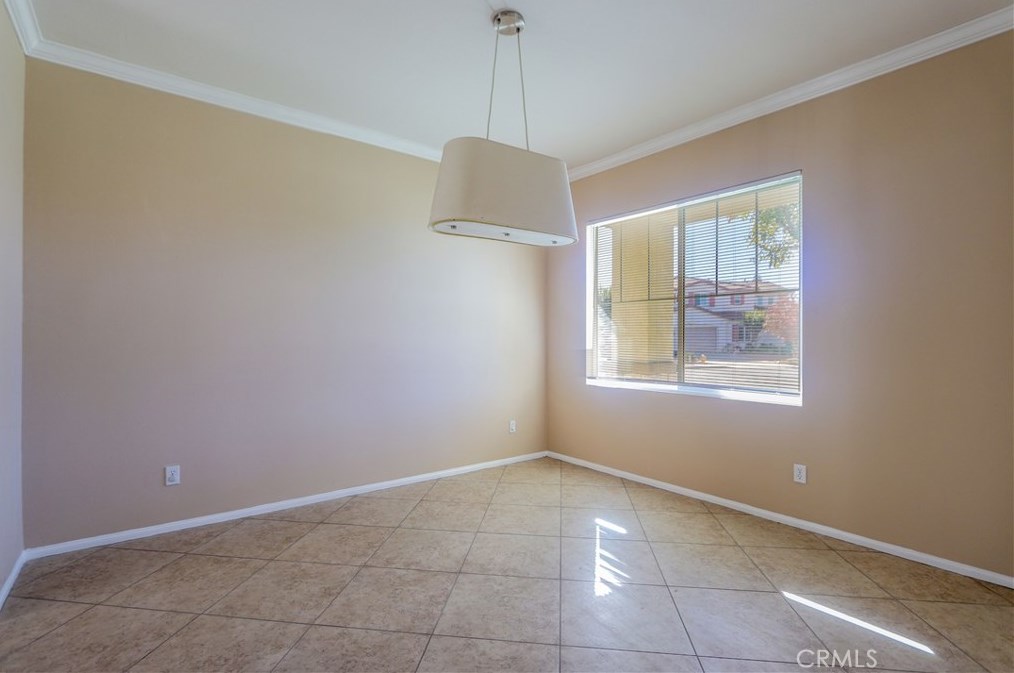 27212 Golden Field Ct, Moreno Valley CA  92555-4539 exterior