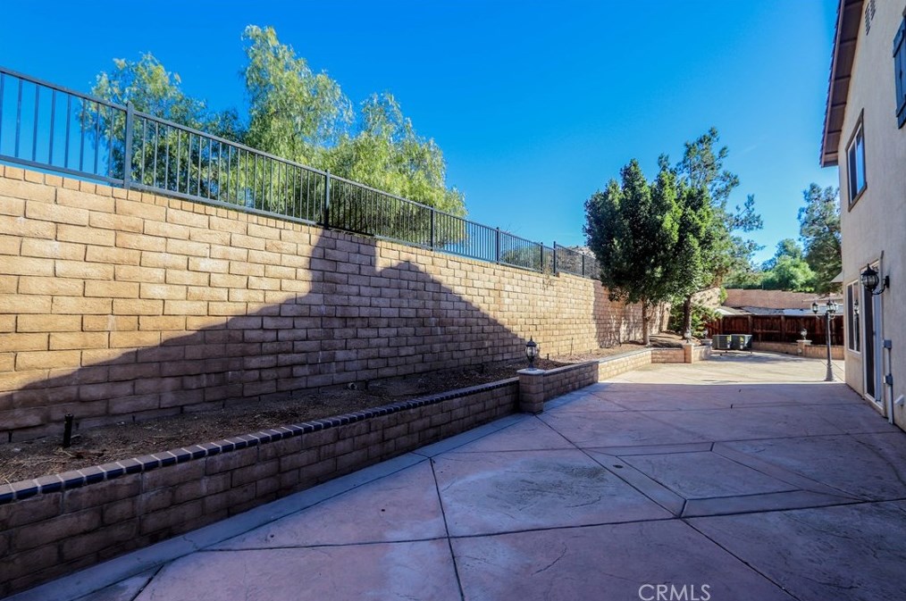 27212 Golden Field Ct, Moreno Valley CA  92555-4539 exterior