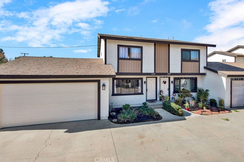 16285 S Summerview Cir #5, Santa Ana, CA 92704