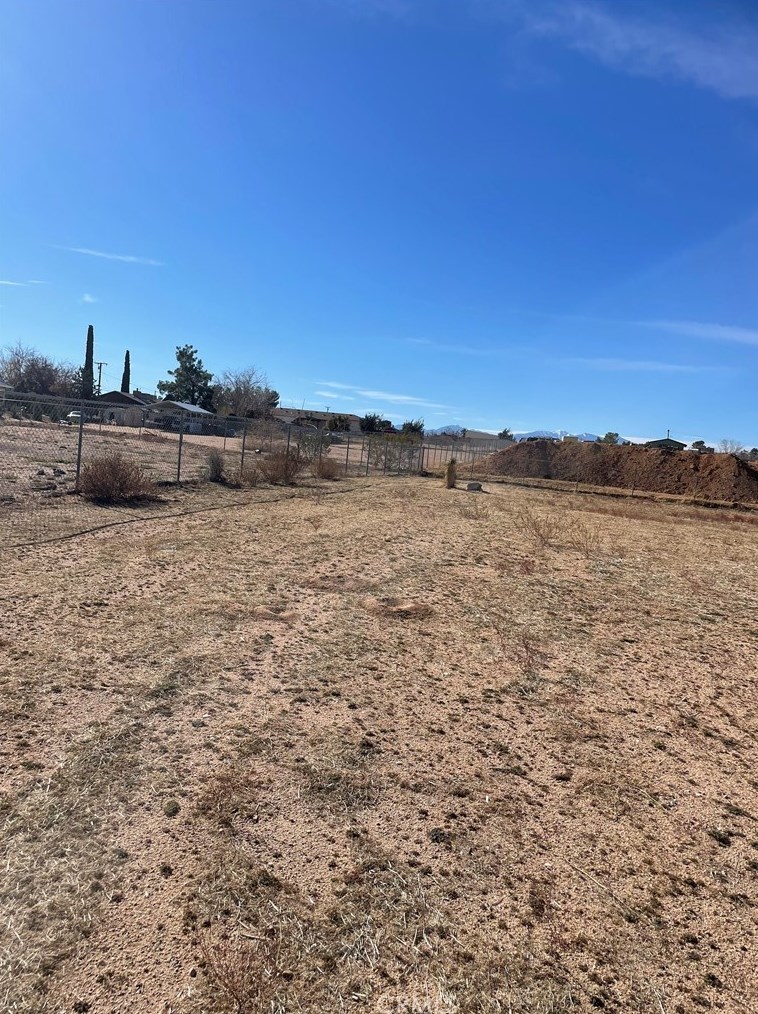 18015 Hercules St, Hesperia, CA 92345-5455
