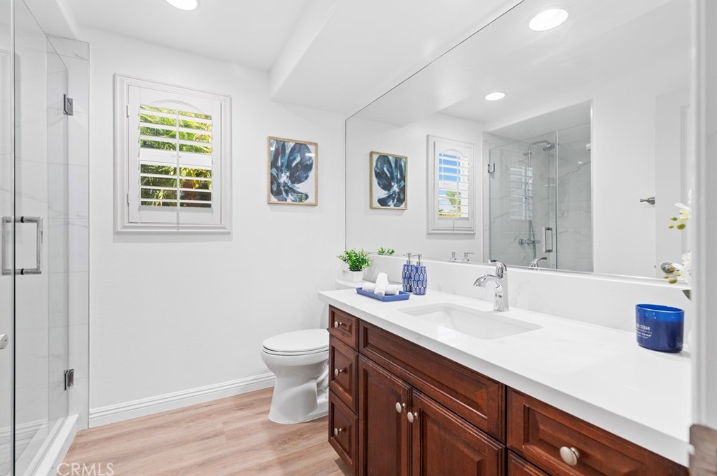 15510 Sonora St, Tustin CA  92782-1936 exterior