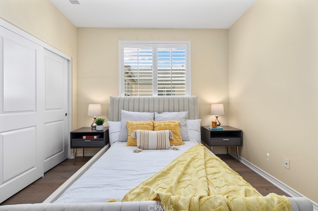 15510 Sonora St, Tustin CA  92782-1936 exterior
