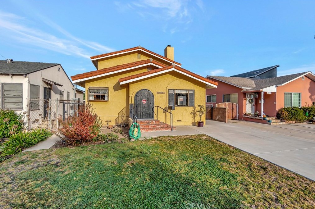 12721 Greene Ave, Los Angeles, CA 90066-6438