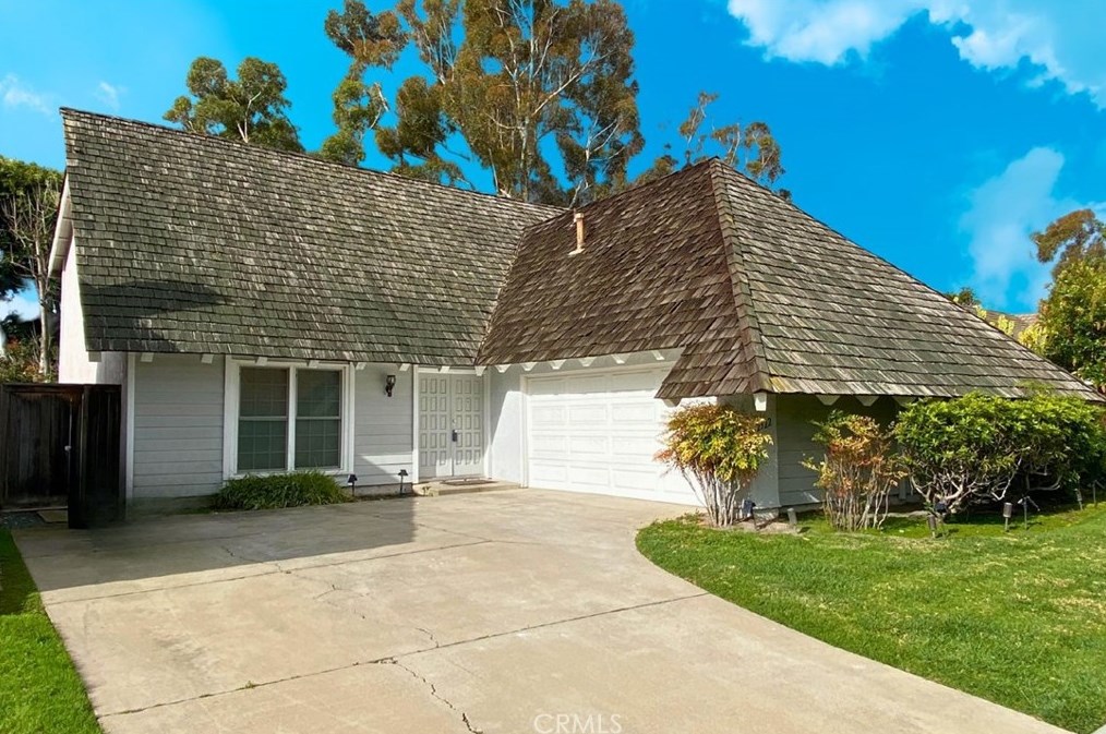 2322 Apple Tree Dr, Tustin, CA 92780-7109
