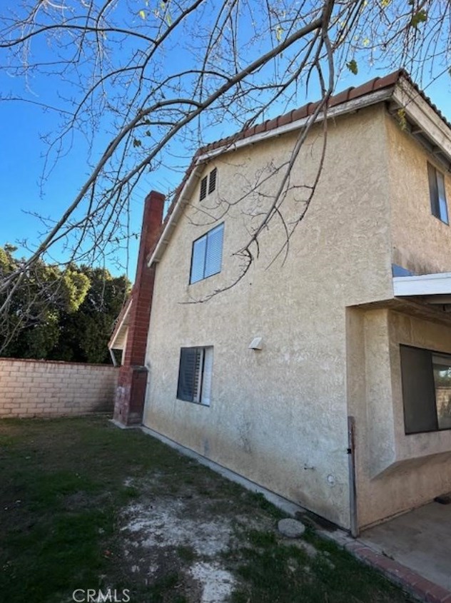 6740 Kempster Ct, Fontana, CA 92336