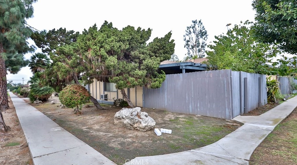 9851 Central Ave, Garden Grove, CA 92844