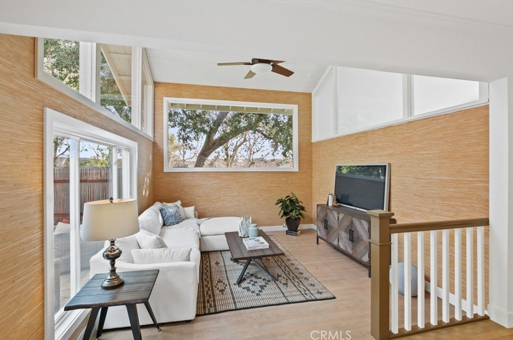 7 Sunburst, Irvine, CA 92603-3607