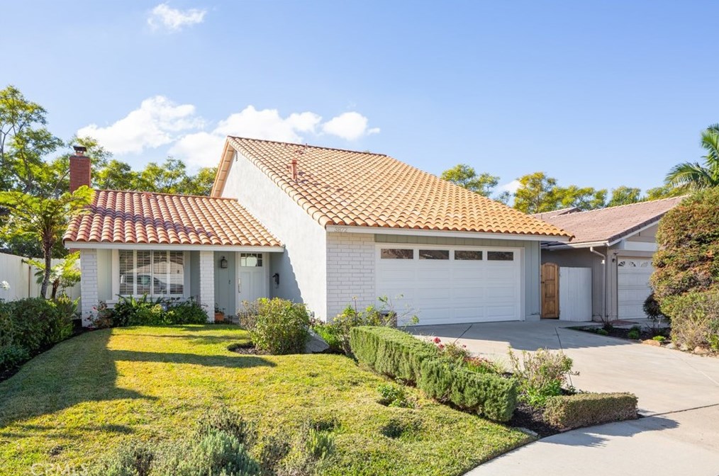 3872 Faulkner Ct, Irvine, CA 92606-1720
