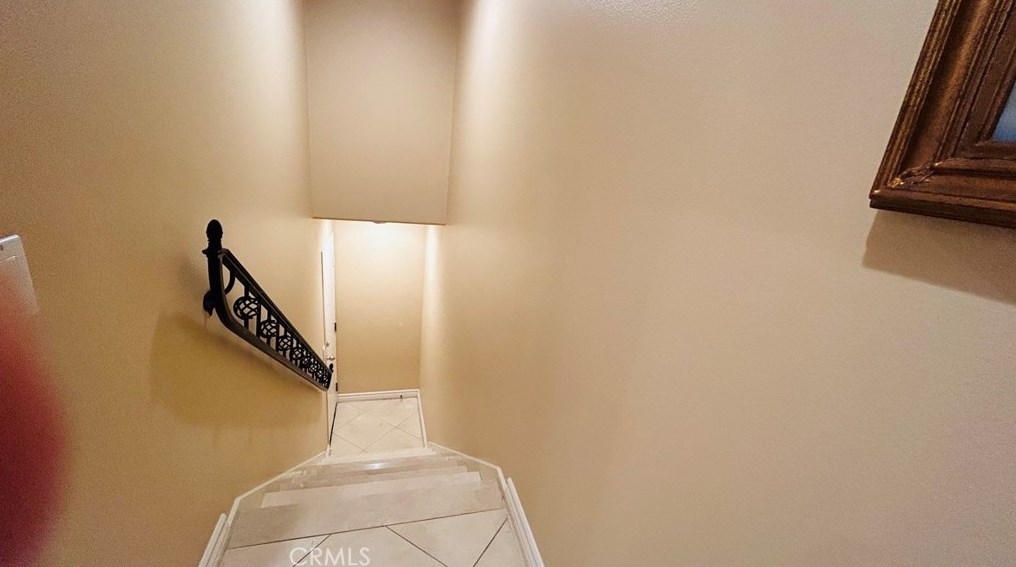 1405 Reggio Aisle, Irvine CA  92606-8879 exterior