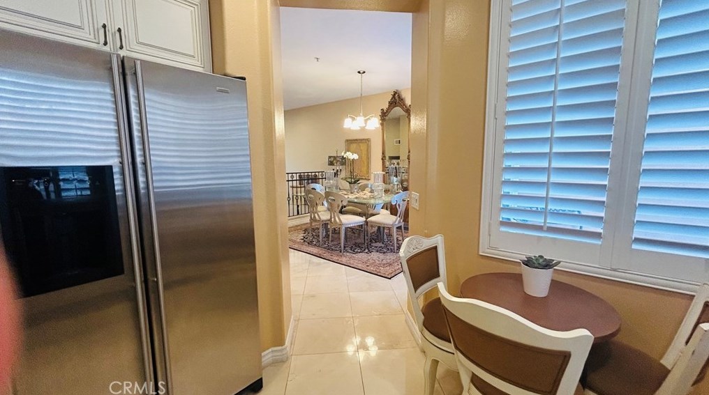 1405 Reggio Aisle, Irvine CA  92606-8879 exterior