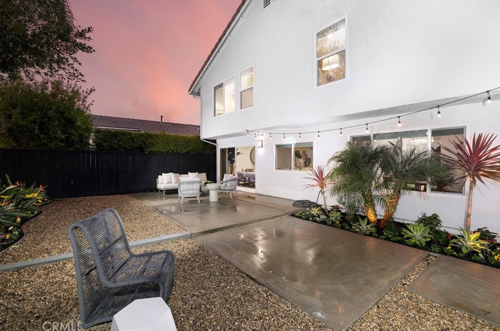 48 Sandpiper, Irvine CA  92604-3685 exterior