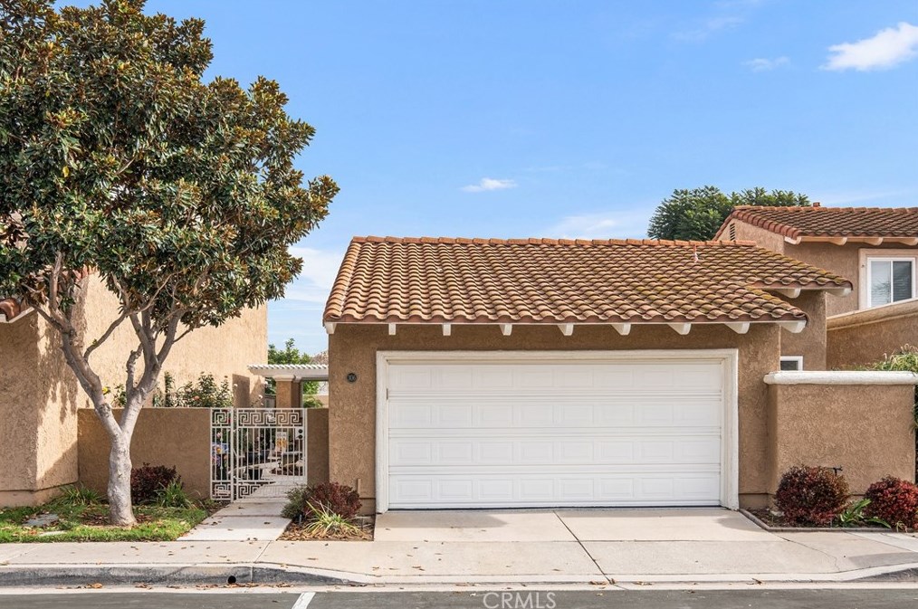 306 Massachusetts Ln, Placentia, CA 92870