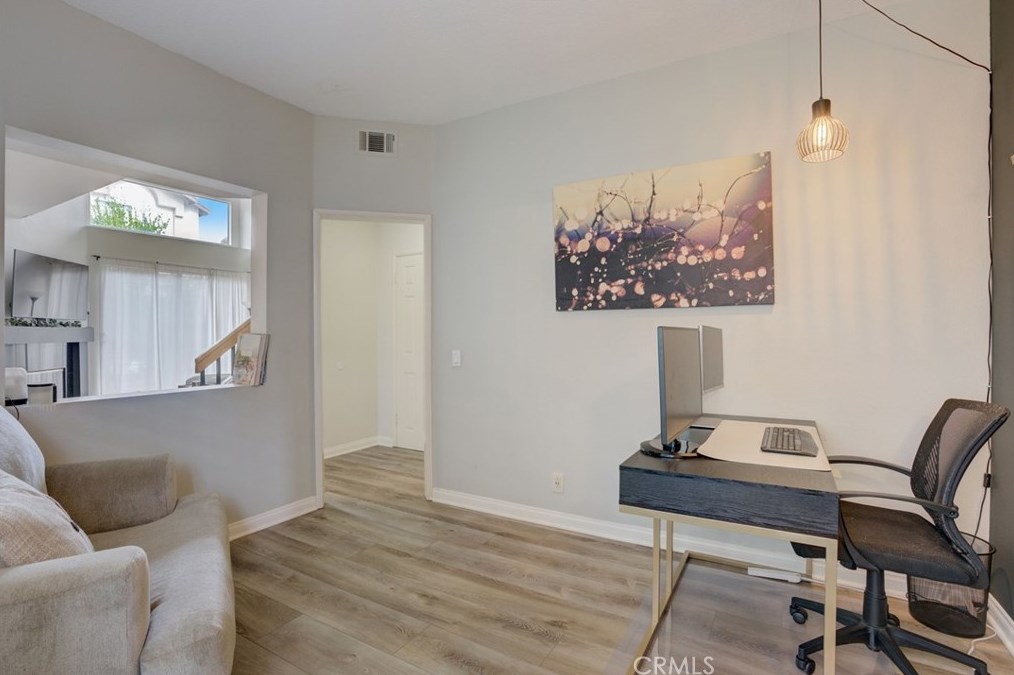 35 Pappagallo Pt, Laguna Beach CA  92656-1377 exterior